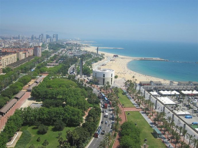 Apartamentos en la playa de la Barceloneta (Barcelona)