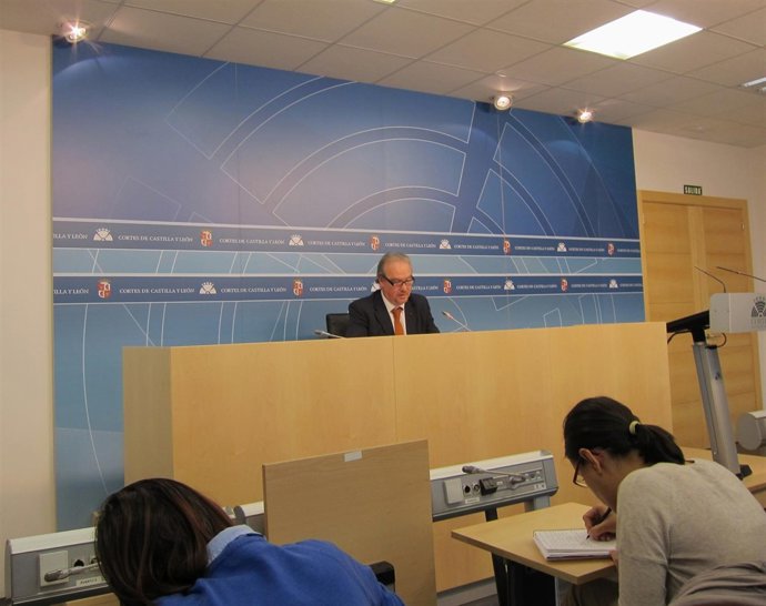 José Francisco Martín Presenta El Balance De Los 100 Días Del Procurador 30