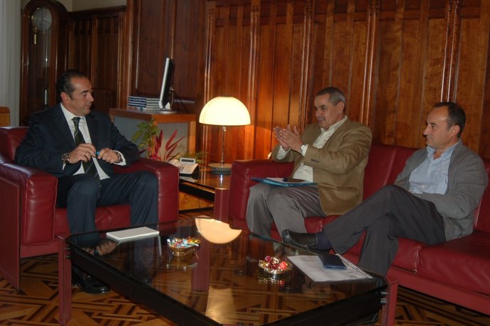 Un Momento De La Reunión