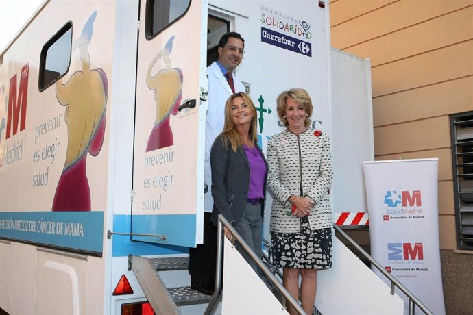 Aguirre Visita Un Mamobus En Alcobendas