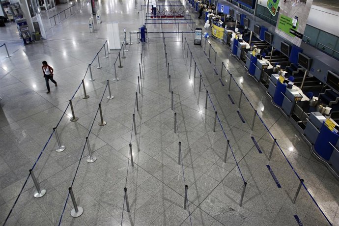 Huelga En Grecia, Aeropuerto Vacío