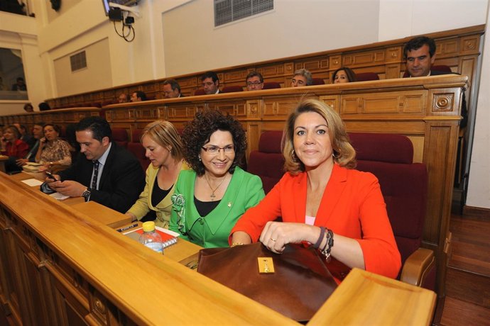 Cospedal En Su Escaño En Las Cortes De C-LM