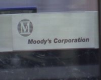 Moody's rebaja la nota a cinco grandes bancos españoles