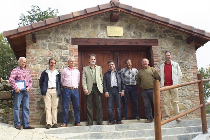 Abastecimiento De Agua En Castillo Pedroso Y Quintana 
