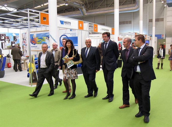 Miembros Del PSOE De Cyl, Entre Ellos Óscar López, Visitan Expobioenergía