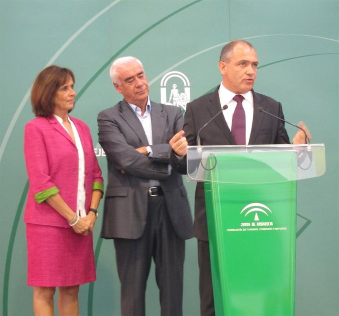 Remedios Martel, Luciano Alonso Y Antonio Bernabé Turespaña