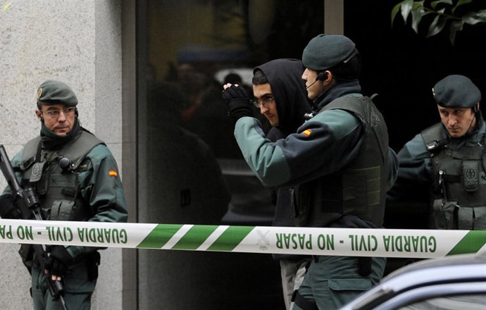 Guardia Civil en una operación de ETA 