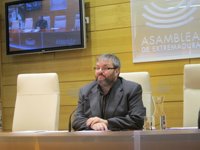 IU defiende que los presupuestos para 2012 cuenten con "dos meses de debate profundo" una vez la Junta presente