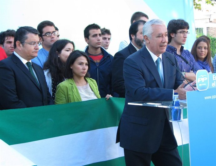 Javier Arenas, Hoy En Carmona