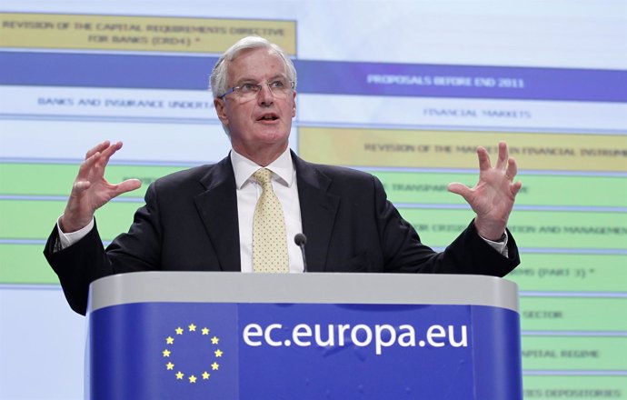El Comisario De Servicios Financieros, Michel Barnier