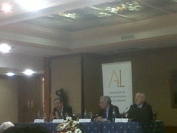 Un Momento De La Intervención