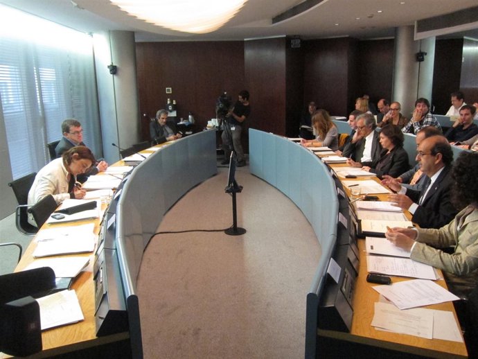 La Teniente De Alcalde Sònia Recasens, En La Comisión De Economía