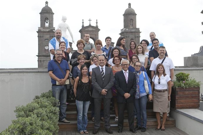 El Alcalde Con Los Informadores Turísticos