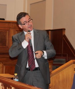 MARCIAL MARIN , CONSEJERO DE EDUCACIÓN