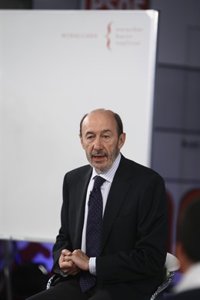 Rubalcaba: "Hoy es un día para celebrar la gran victoria de la democracia"