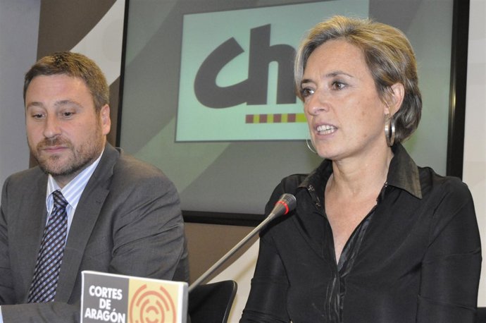 Nieves Ibeas Y José Luis Soro Valoran El Anuncio De ETA