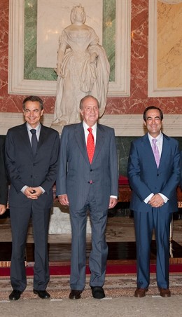 Zapatero, El Rey Y Bono 