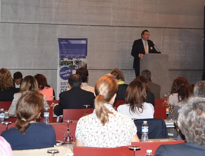 El Gerente Del Patronato De Turismo De La Costa Del Sol, Arturo Bernal