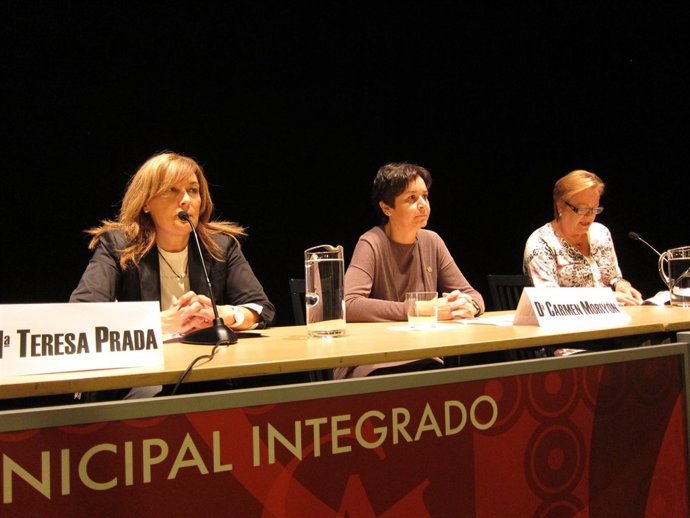 Carmen Moriyón, En El Centro