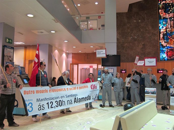 Delegados De La CIG Durante La Protesta