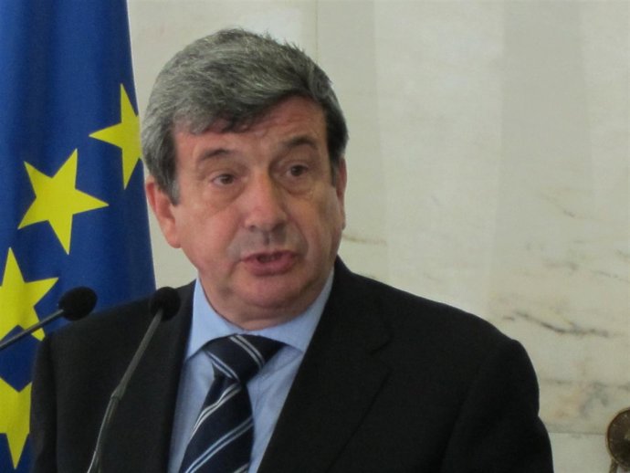 El Delegado Del Gobierno En Andalucía, Luis García Garrido