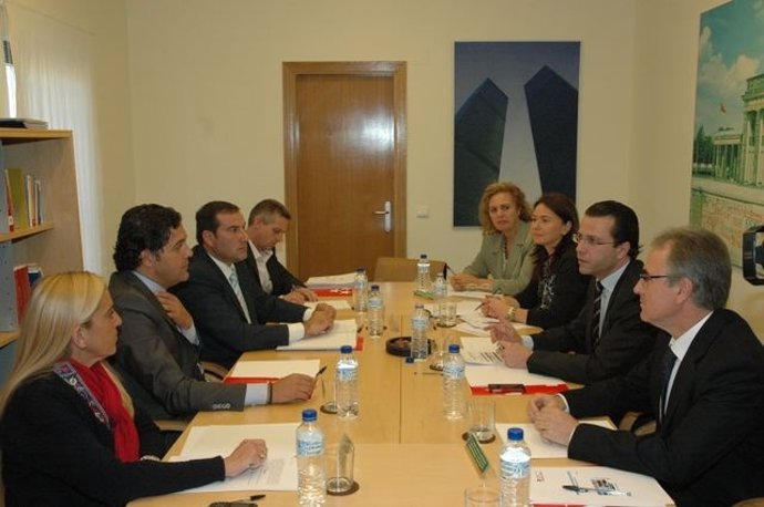 Reunión Sobre El Nuevo Hospital De Villalba