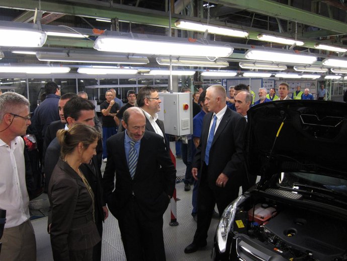 Rubalcaba Visita La Factoría De Ford En Almussafes