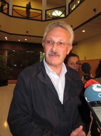 Trevín (PSOE) dice que el comunicado es un "triunfo" de la democracia española