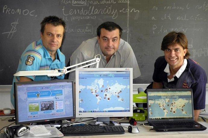 Jaime, Lorenzo Y Rubén Miralles, Creadores De Tendollarcity