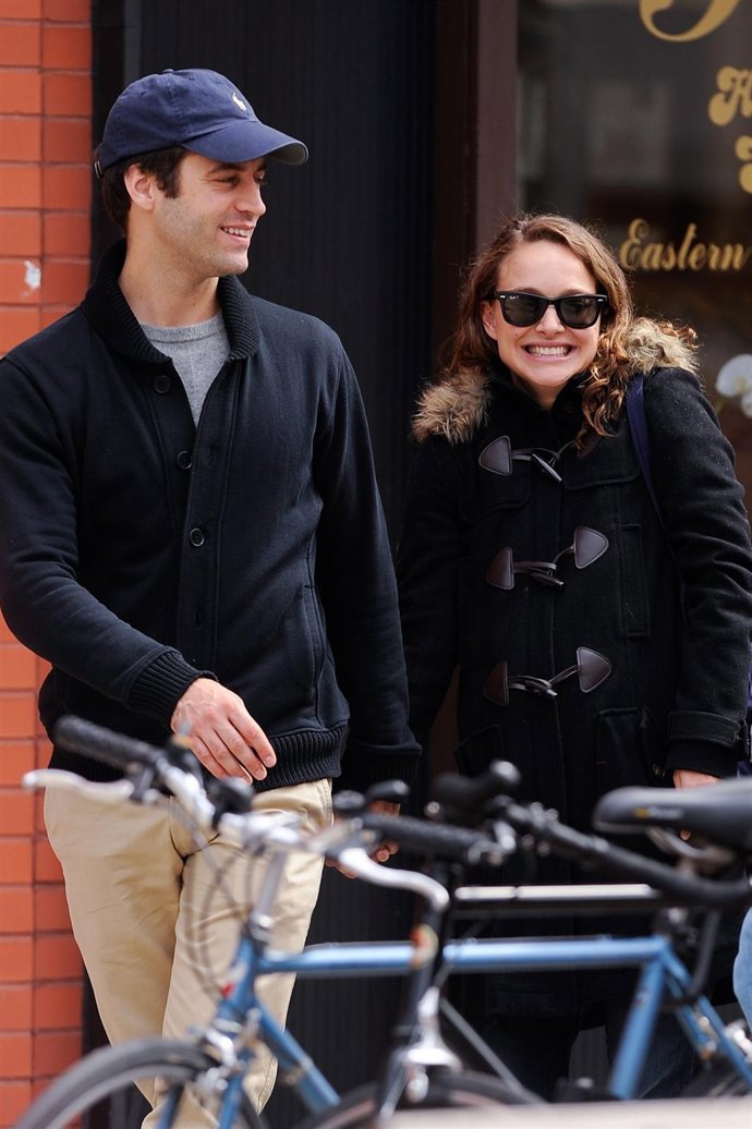 Natalie Portman Con Su Novio Por La Calle