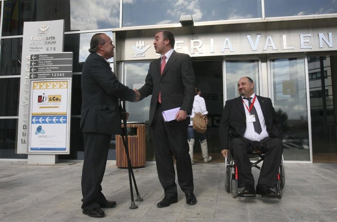 Cabré Con Responsables De Cocemfe