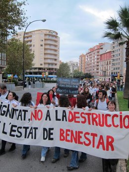La Manifestación A Su Paso Por Las Avenidas De Palma.