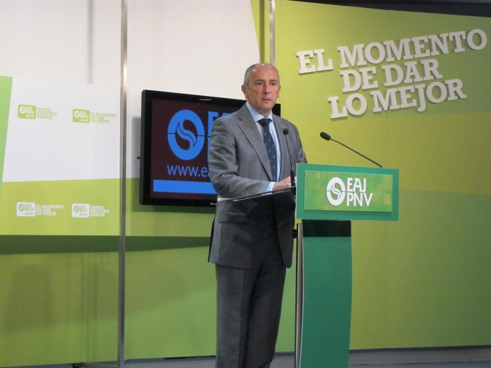 El Diputado Del PNV Josu Erkoreka