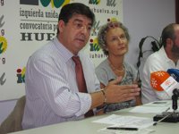 Valderas defiende que el "menú andaluz" al que alude el PSOE sea "de calidad y no una propuesta trampa"