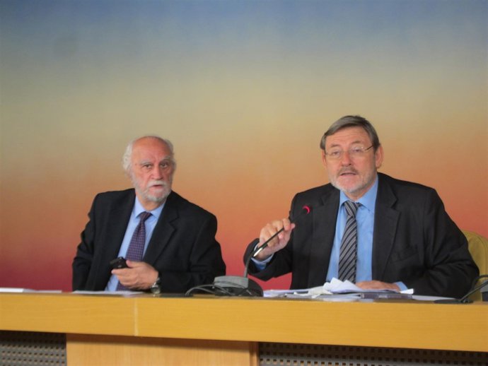 Lissavetzky Y Sanz En Rueda De Prensa En El Ayuntamiento De Madrid