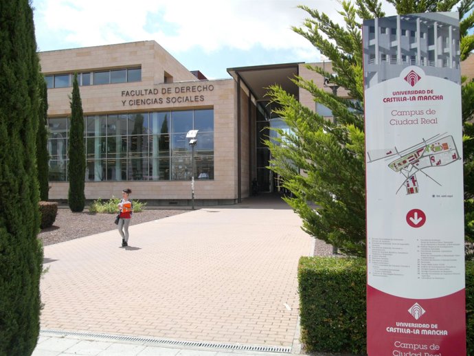 Facultad De Derecho Y Relaciones Laborales Ciudad Real UCLM