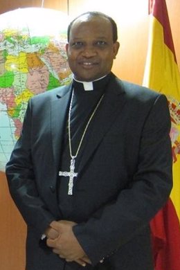 Obispo De Kitui (Kenia), Anthony Muheira