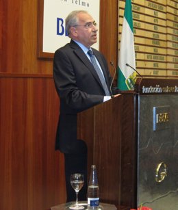 Alfonso Guerra, Este Lunes Durante Su Conferencia