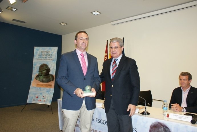 Pedro Soto Alarcón Y Miguel Del Toro