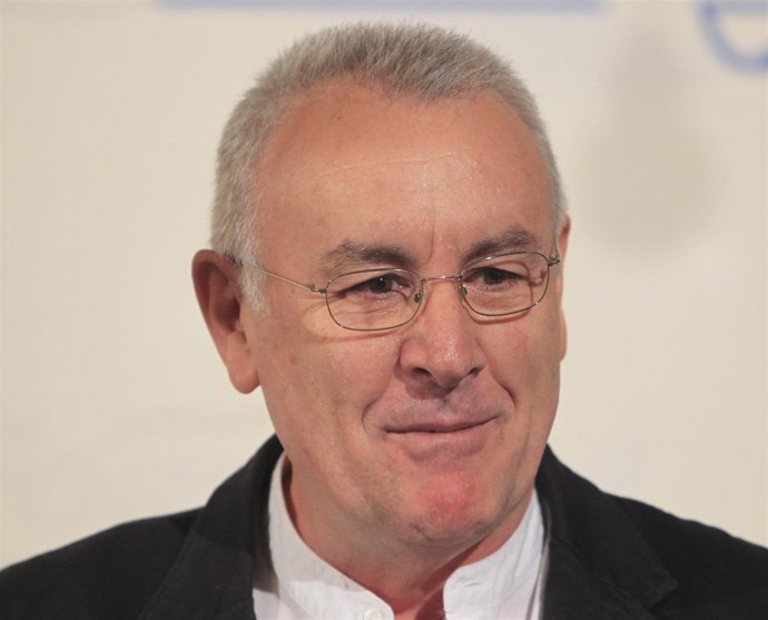 Desayuno Del Coordinador De IU, Cayo Lara