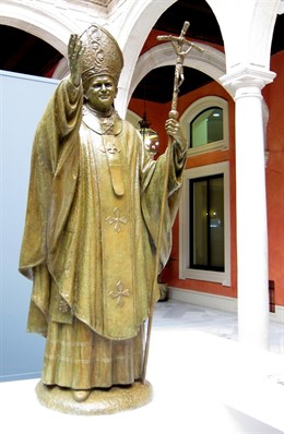 Monumento A Juan Pablo II