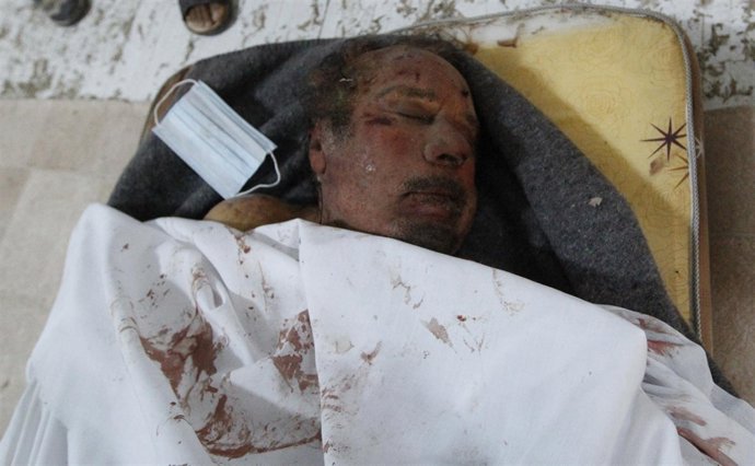 Imagen De Muamar Gadafi En Estado De Descomposición