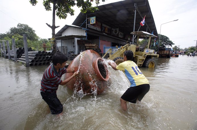 Inundaciones En Tailandia