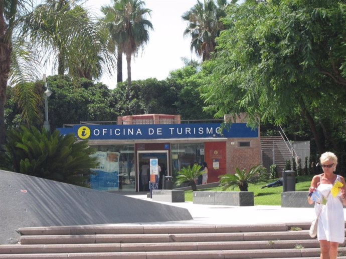 Turistas Oficina Información Turismo Málaga Viajera