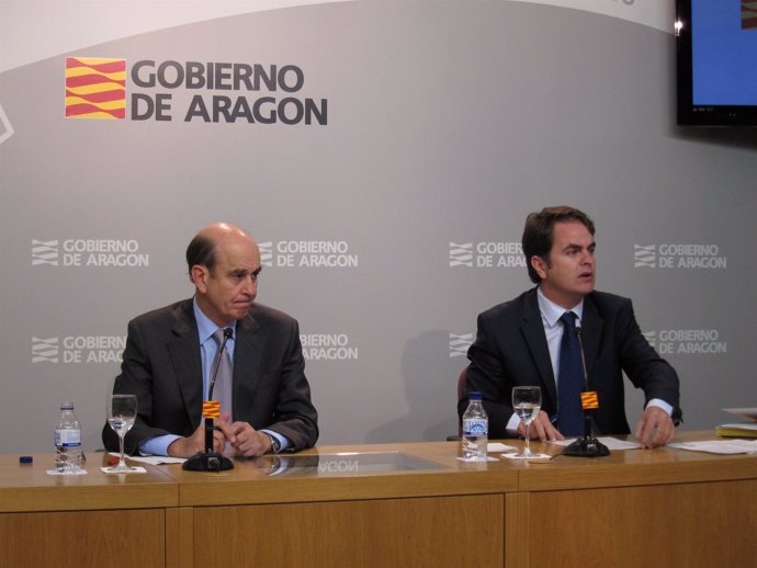 Rafael Fernández De Alarcón Y Roberto Bermúdez De Castro