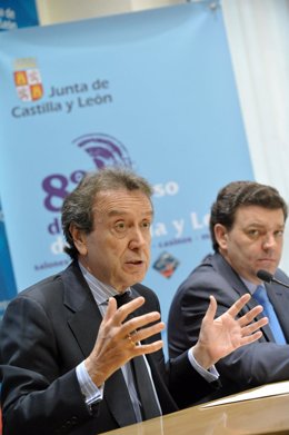 El Consejero De La Presidencia De La Junta, José Antonio De Santiago Juárez