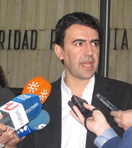El Portavoz Del Grupo Socialista En El Parlamento Andaluz, Mario Jiménez.
