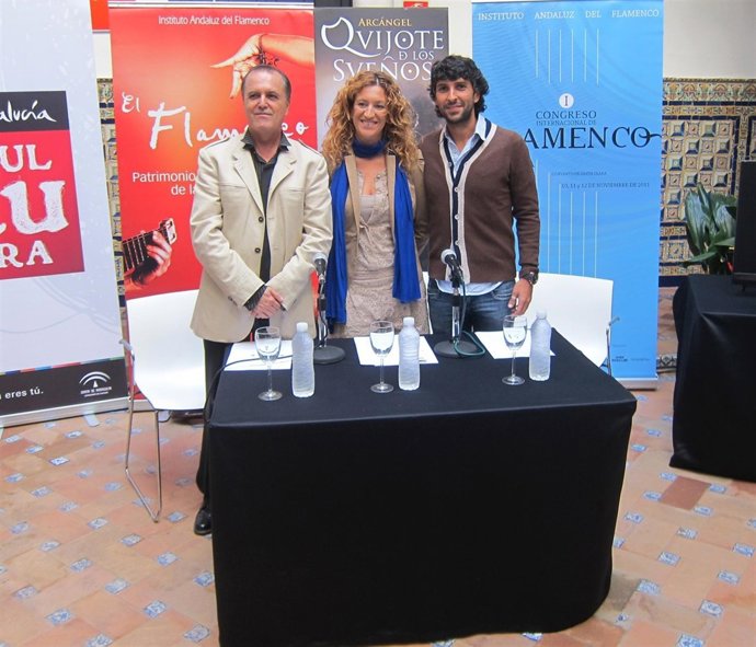 Presentación De 'Quijote De Sueños' De Arcángel Con Juan Cobos Wilkins