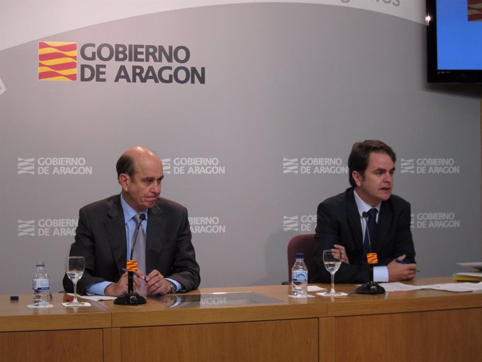 Rafael Fernández De Alarcón Y Roberto Bermúdez De Castro