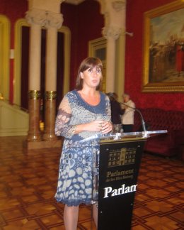 Francina Armengol En El Parlament